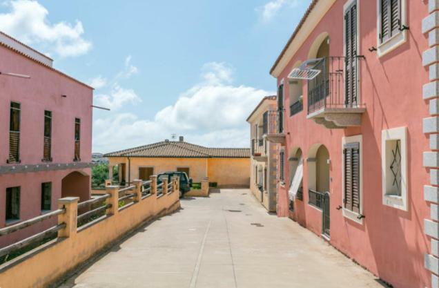 Appartamento Borgo La Vigna Trinità d'Agultu Eksteriør billede